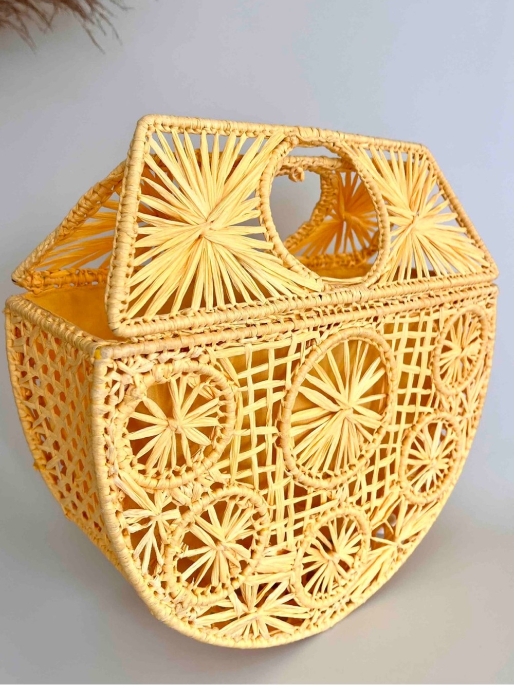 House of Harlow 1960 Raffia Yellow Bag
